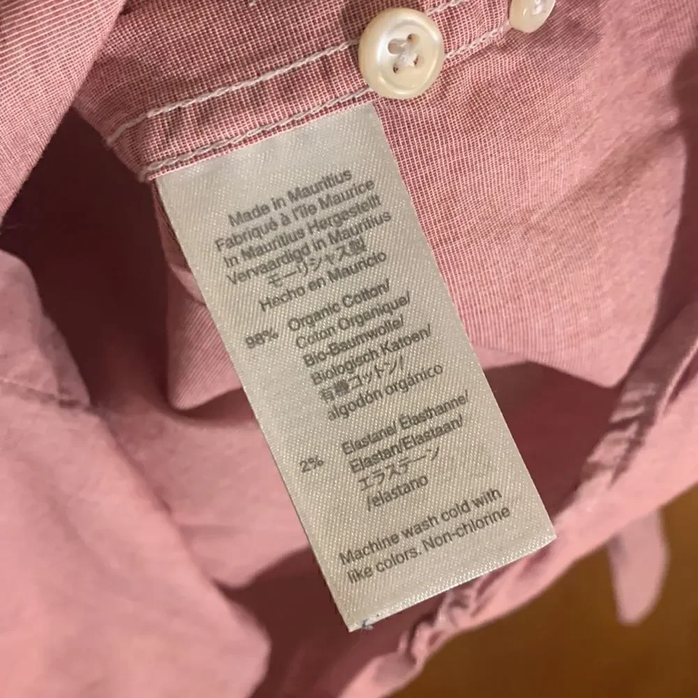 GUC J crew pink button down shirt! Size M